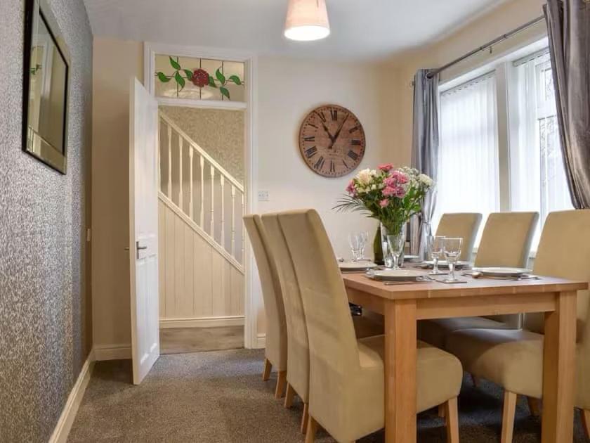 The Garth Whitby Villa ภายนอก รูปภาพ